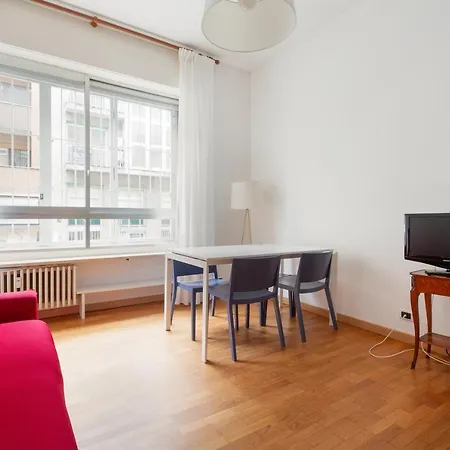 Guesthost - Buonarroti Bright Apartment-2